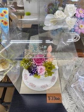 プリザーブドフラワー入荷しました 花屋ブログ 和歌山県和歌山市の花屋 フラワーパーク ヨシモトにフラワー ギフトはお任せください 当店は 安心と信頼の花キューピット加盟店です 花キューピットタウン